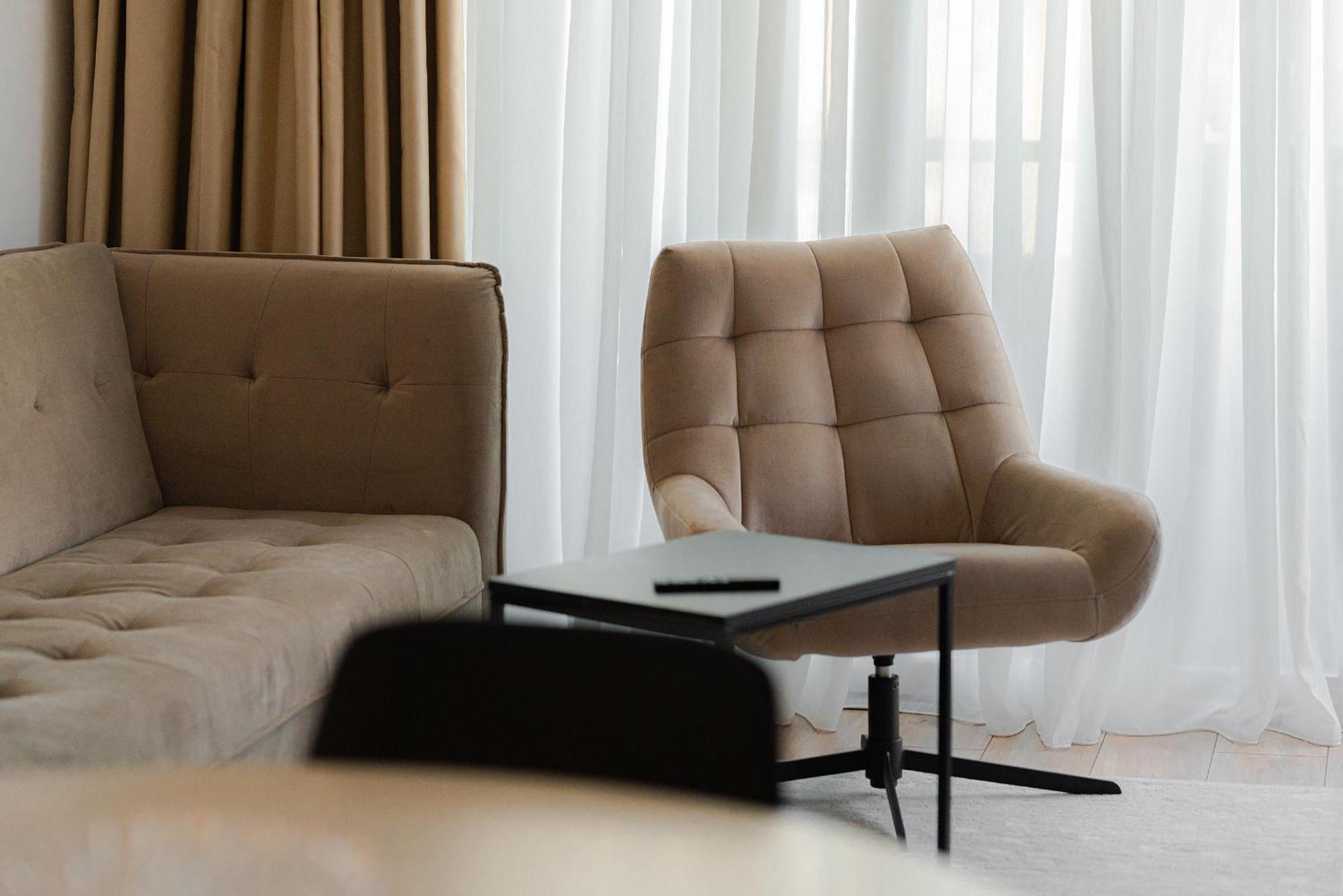 Belleview 8 * Tirana