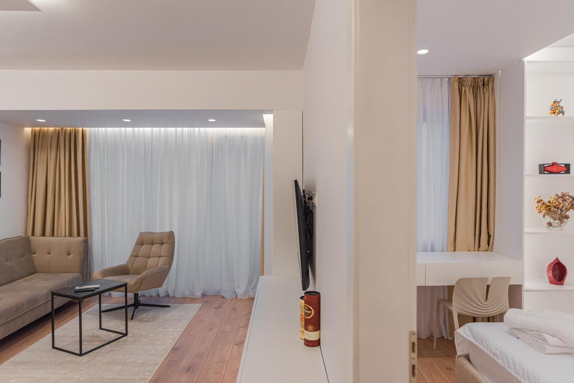 Belleview 8 Tirana